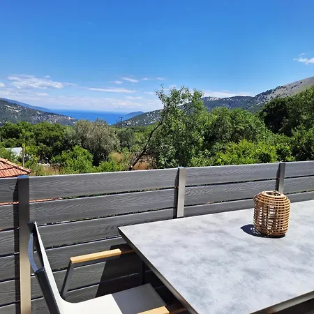 Сasa de vacaciones Mirtula House *