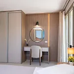 Mirtula House Semesterbostad